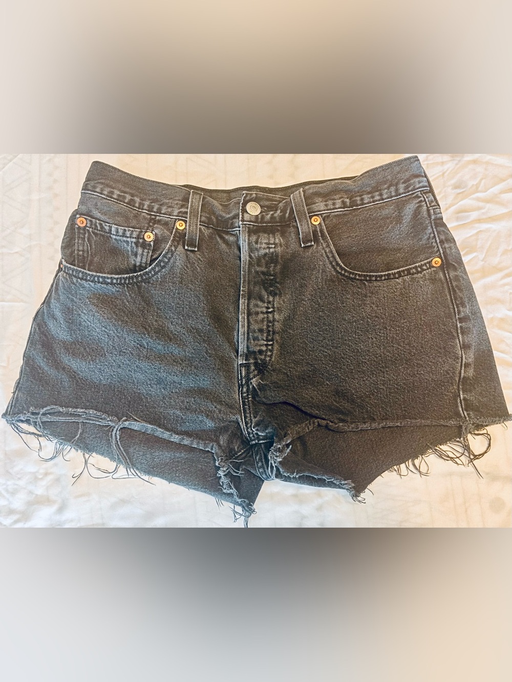 Levi’s 501 Original Black Denim Cutoff Shorts Women’s W30 High Rise Raw Hem